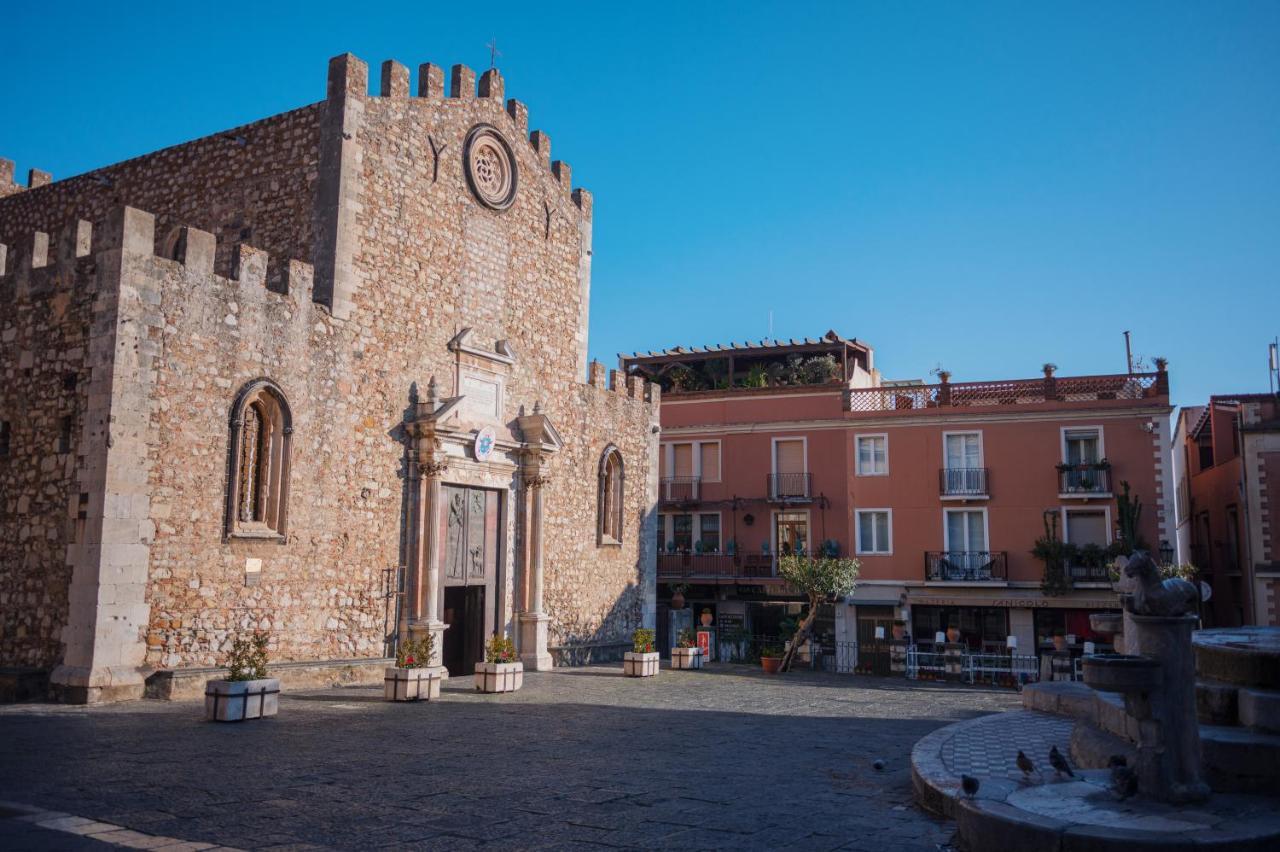 Castalia & Duomo * Taormina